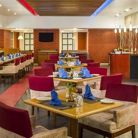 Country Inn Ahmedabad Ngoại thất bức ảnh