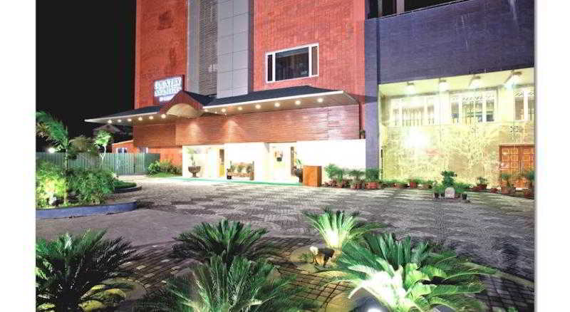 Country Inn Ahmedabad Ngoại thất bức ảnh