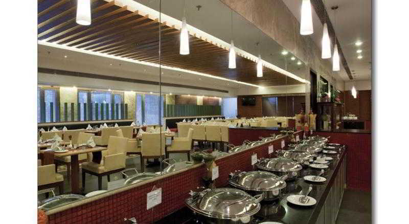 Country Inn Ahmedabad Ngoại thất bức ảnh